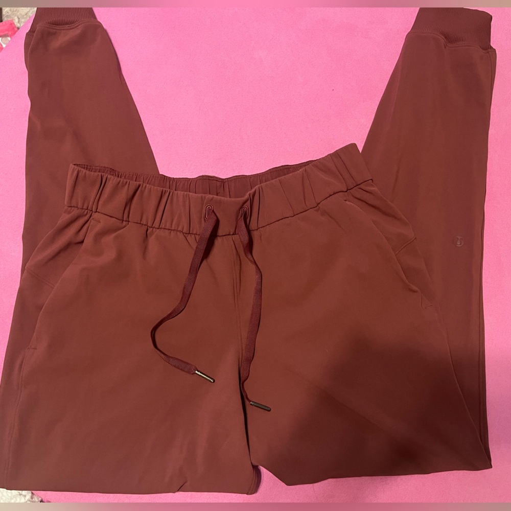 Lululemon Ready to Rulu joggers